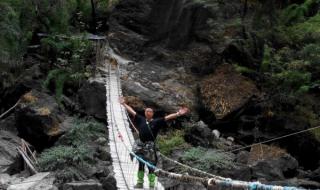 请问下大家边疆行远方的家的主持人吴丹是哪里人 远方的家边疆行全集