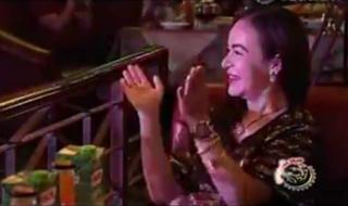 韩红在和田演唱维吾尔族歌曲 新疆维吾尔族歌曲