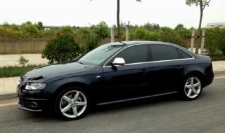 19款奥迪a4l怎样加装后排出风口 奥迪a4l改装